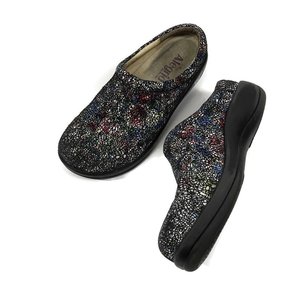 lord and taylor dansko